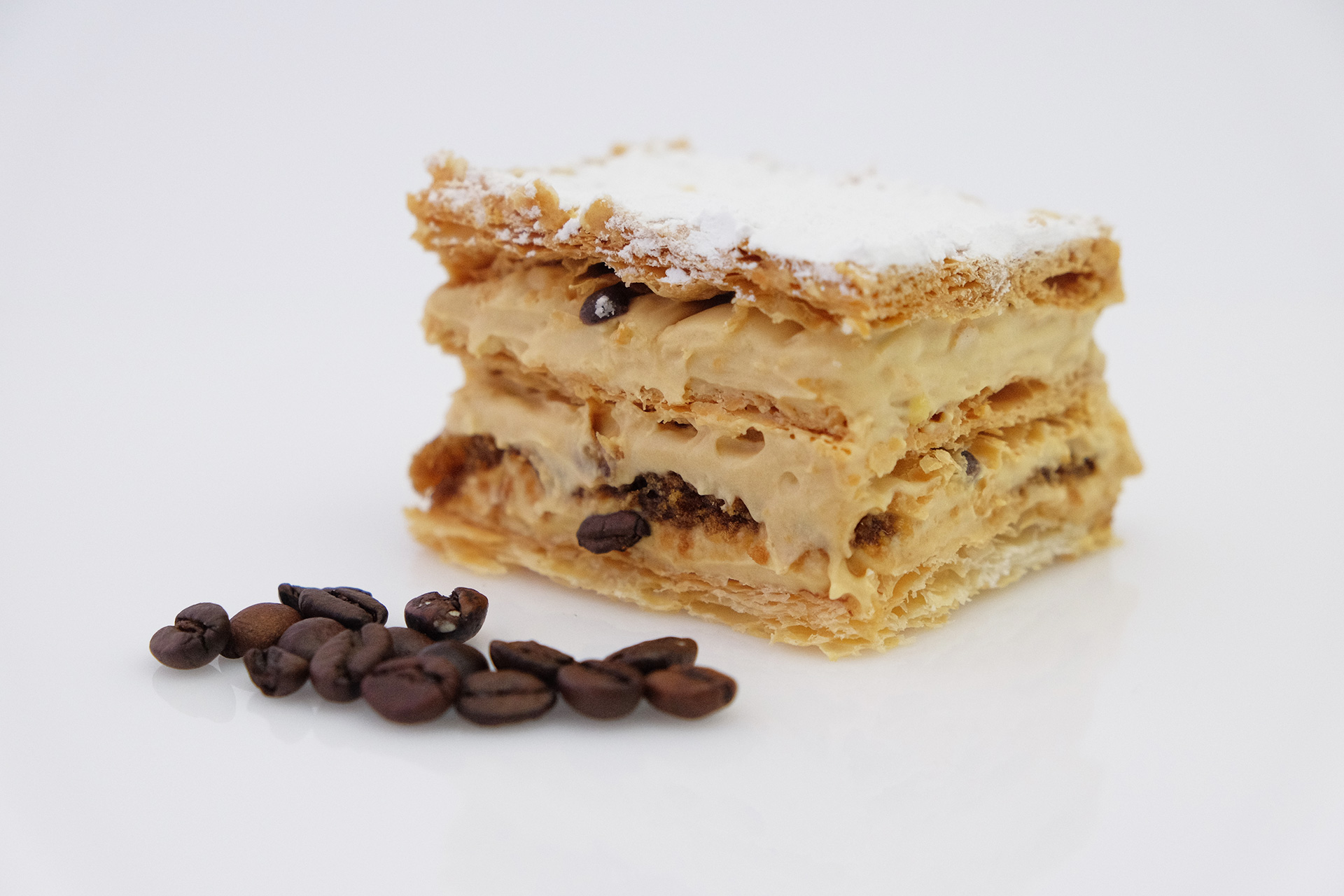 Millefoglie con crema chantilly - Pasticceria Savoia